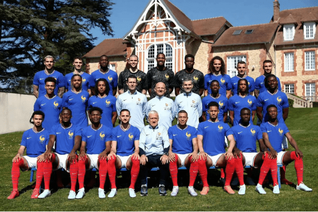 春运期间高,铁新推特色,小碗菜,世界杯预测,2026世界杯,赛果分析,球队实力,热门球队