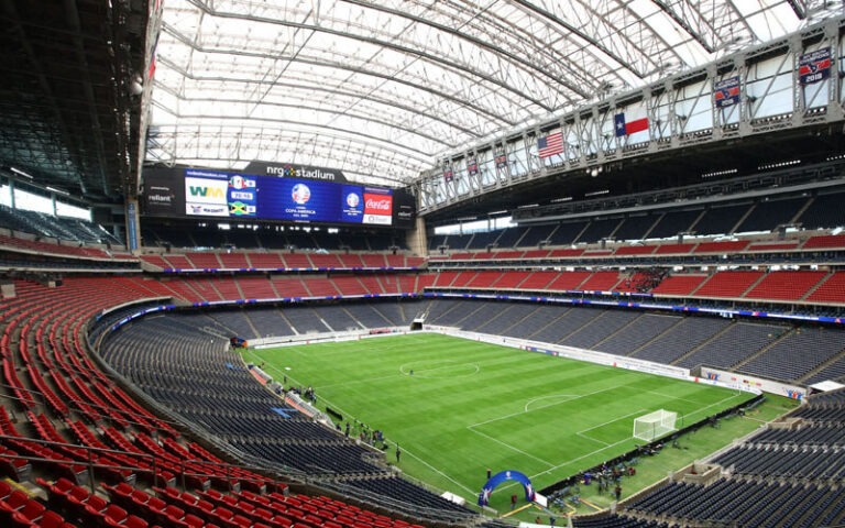 热议,双骄对决,姆巴佩暂夺,世界杯预测,2026世界杯,赛果分析,球队实力,热门球队